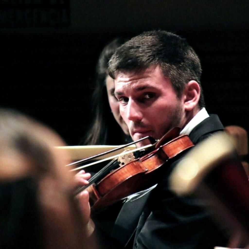 Roberto Mosquera violín